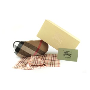 Аксесуари модель Case Burberry фото